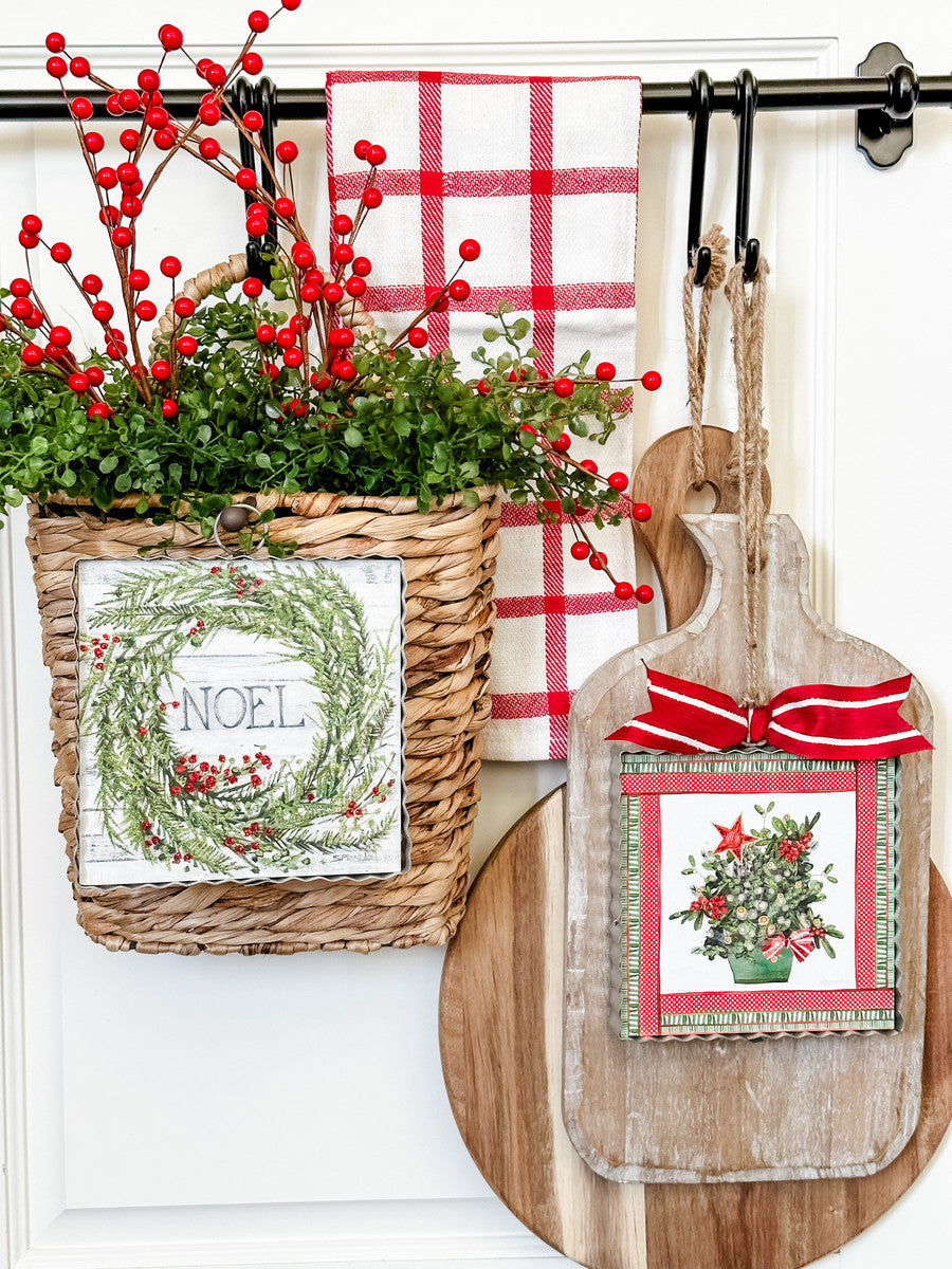 The Round Top Collection - Mini Holiday Centerpiece Print