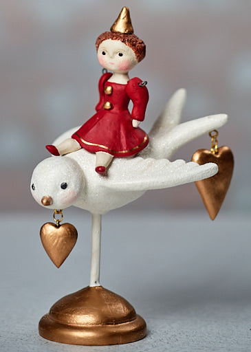 Dee Harvey - Darla's Lovey Dovey Flight© loop