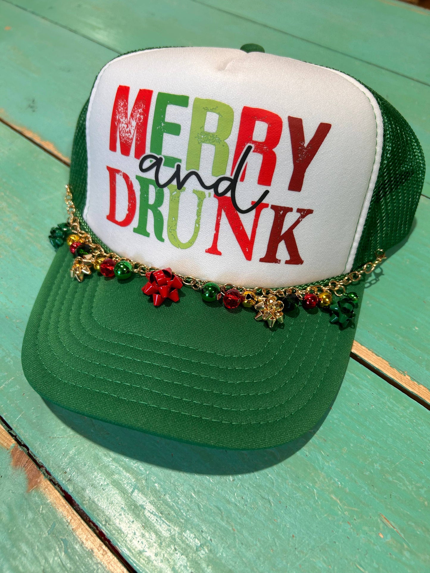 Christmas Bow Trucker Chain
