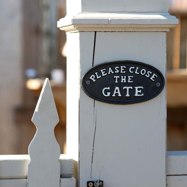Park Hill - Please Close The Gate Sign