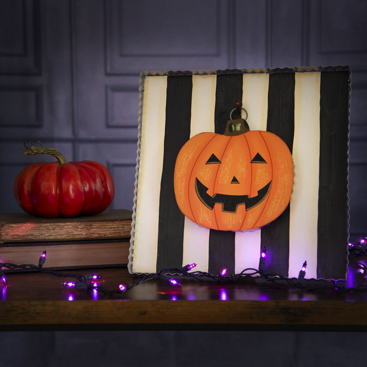 The Round Top Collection - Jack O Lantern Charm