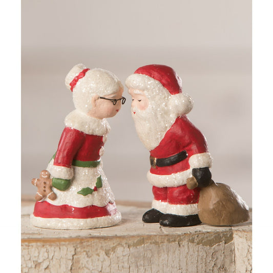 Bethany Lowe - Kissing Mr. and Mrs. Claus Figure Set Of 2